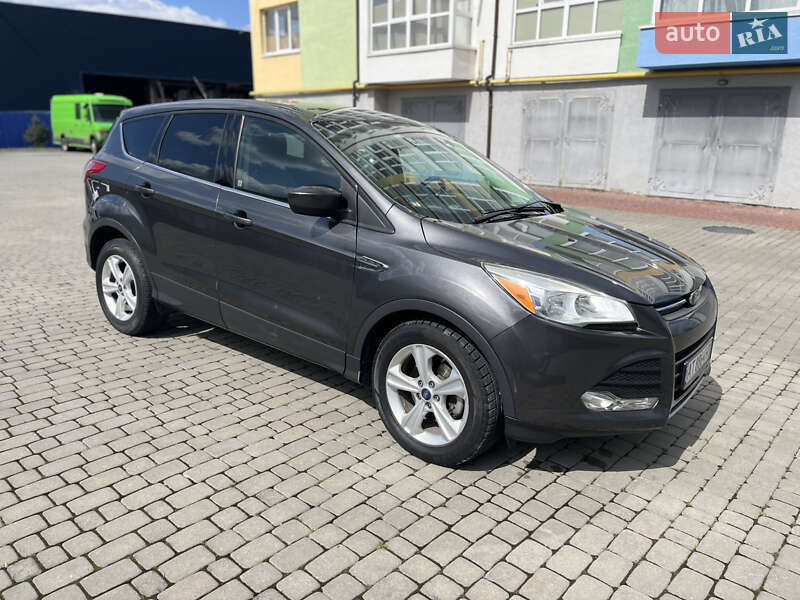 Внедорожник / Кроссовер Ford Escape 2015 в Ивано-Франковске фото 13 Внедорожник / Кроссовер Ford Escape 2015 в Ивано-Франковске