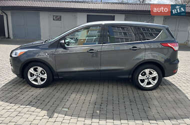 Внедорожник / Кроссовер Ford Escape 2015 в 