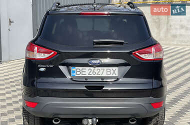 Позашляховик / Кросовер Ford Escape 2014 в 