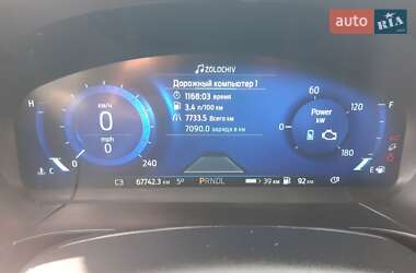 Внедорожник / Кроссовер Ford Escape 2022 в 