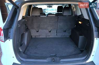 Внедорожник / Кроссовер Ford Escape 2014 в 