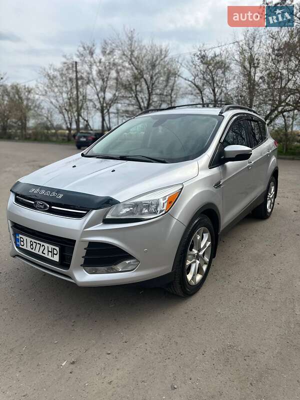 Внедорожник / Кроссовер Ford Escape 2013 в 