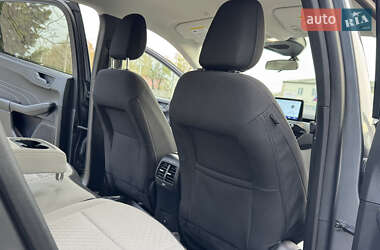 Внедорожник / Кроссовер Ford Escape 2023 в 