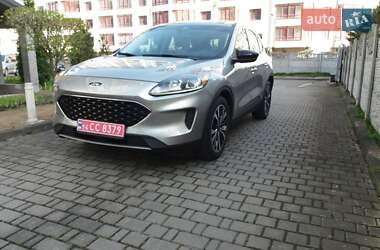 Внедорожник / Кроссовер Ford Escape 2022 в 