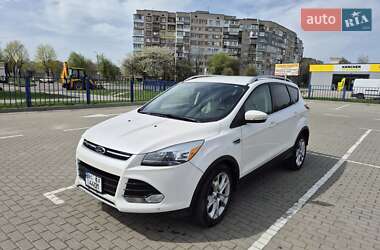 Внедорожник / Кроссовер Ford Escape 2014 в 