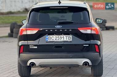 Внедорожник / Кроссовер Ford Escape 2020 в 