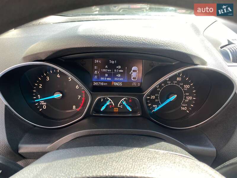 Позашляховик / Кросовер Ford Escape 2017 в Львові