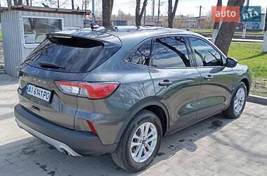 Внедорожник / Кроссовер Ford Escape 2020 в 