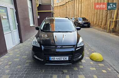 Внедорожник / Кроссовер Ford Escape 2015 в 