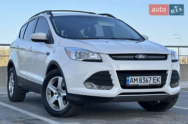 Внедорожник / Кроссовер Ford Escape 2014 в 