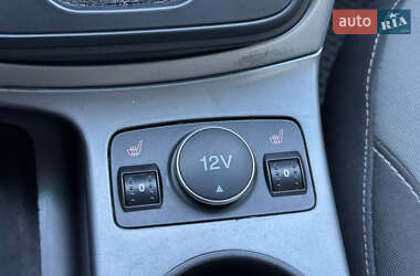 Внедорожник / Кроссовер Ford Escape 2014 в 
