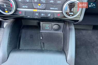 Внедорожник / Кроссовер Ford Escape 2022 в 