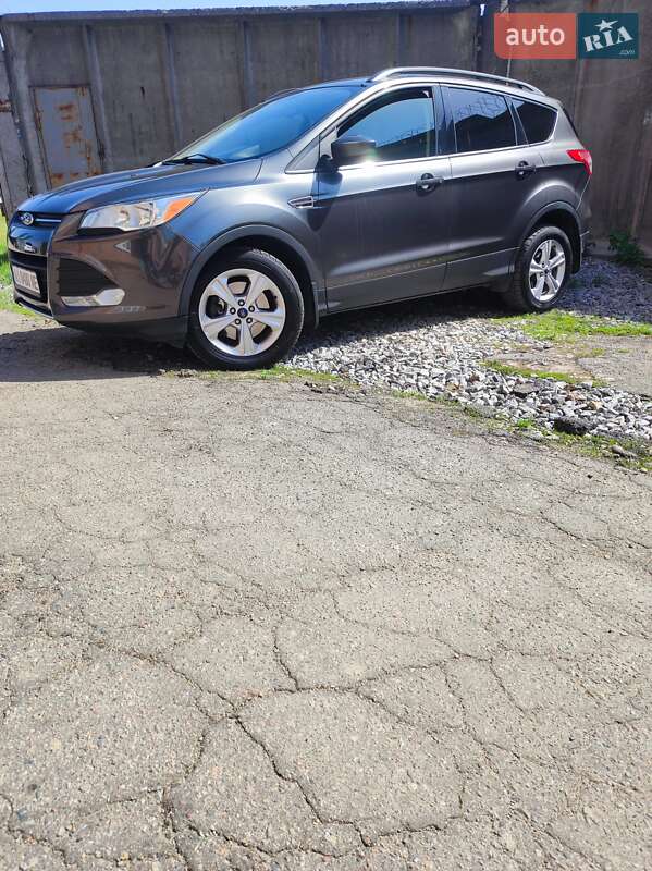 Внедорожник / Кроссовер Ford Escape 2015 в Белой Церкви