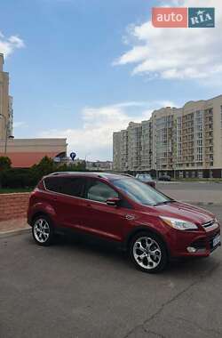 Внедорожник / Кроссовер Ford Escape 2014 в 