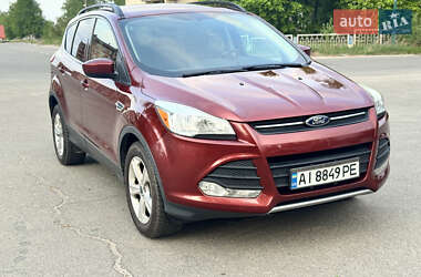 Позашляховик / Кросовер Ford Escape 2014 в 