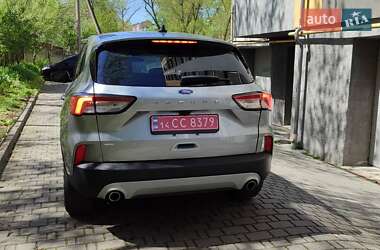 Внедорожник / Кроссовер Ford Escape 2022 в 