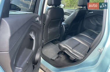 Внедорожник / Кроссовер Ford Escape 2013 в 