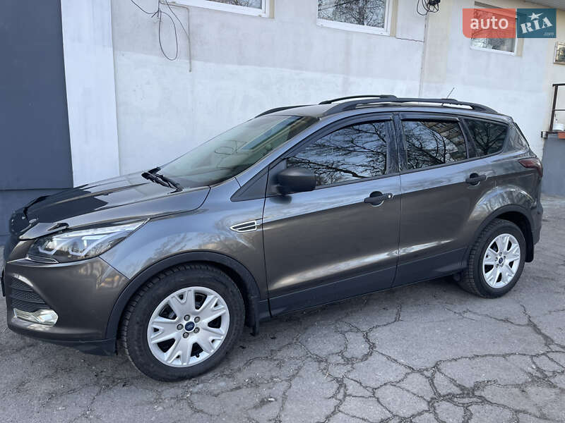 Позашляховик / Кросовер Ford Escape 2015 в Дніпрі