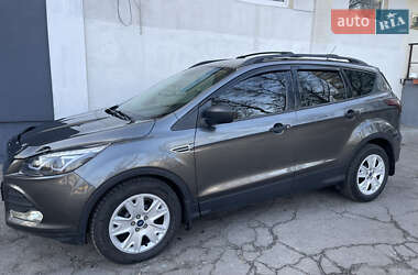 Внедорожник / Кроссовер Ford Escape 2015 в 