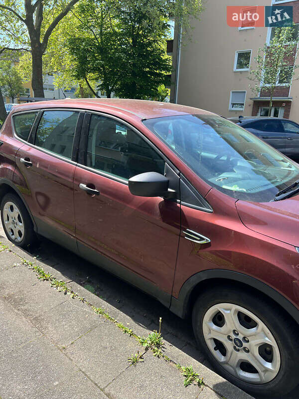 Внедорожник / Кроссовер Ford Escape 2018 в Сумах