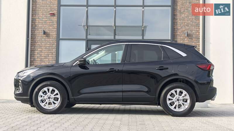 Внедорожник / Кроссовер Ford Escape 2023 в Тернополе