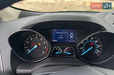 Внедорожник / Кроссовер Ford Escape 2015 в 