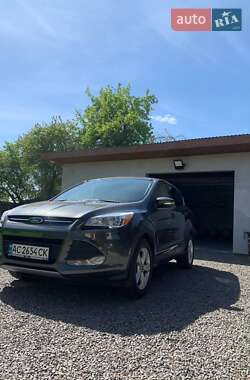 Внедорожник / Кроссовер Ford Escape 2014 в 