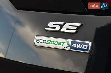 Позашляховик / Кросовер Ford Escape 2019 в 