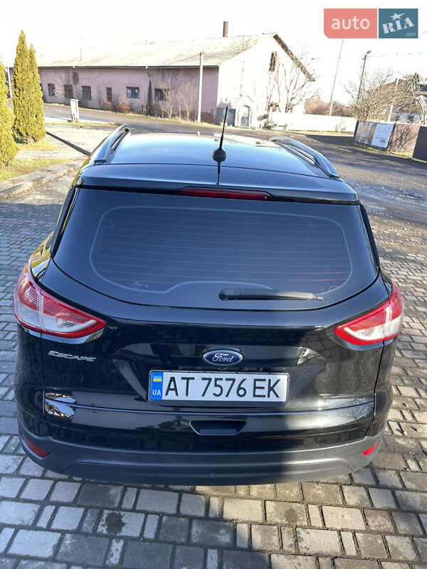 Внедорожник / Кроссовер Ford Escape 2014 в Косове