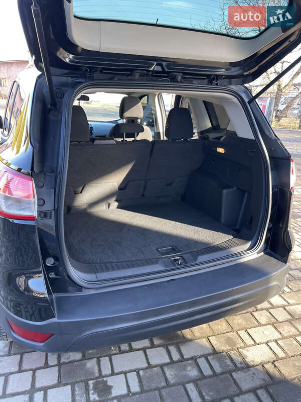Внедорожник / Кроссовер Ford Escape 2014 в Косове