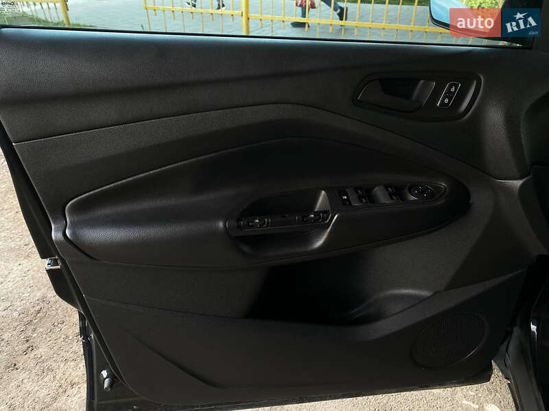 Внедорожник / Кроссовер Ford Escape 2013 в Львове