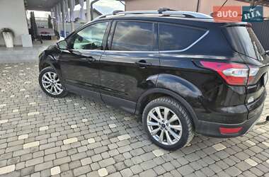 Позашляховик / Кросовер Ford Escape 2018 в 