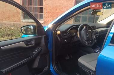 Внедорожник / Кроссовер Ford Escape 2021 в 