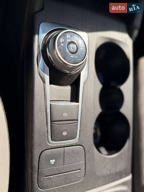 Внедорожник / Кроссовер Ford Escape 2022 в Днепре