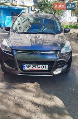 Позашляховик / Кросовер Ford Escape 2015 в Дніпрі