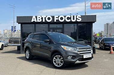 Внедорожник / Кроссовер Ford Escape 2017 в Киеве