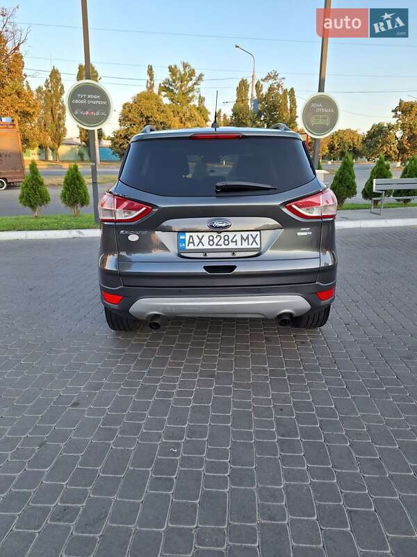 Внедорожник / Кроссовер Ford Escape 2015 в Харькове