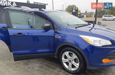 Внедорожник / Кроссовер Ford Escape 2014 в 