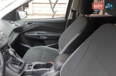 Внедорожник / Кроссовер Ford Escape 2014 в 