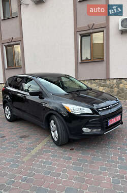 Внедорожник / Кроссовер Ford Escape 2015 в 
