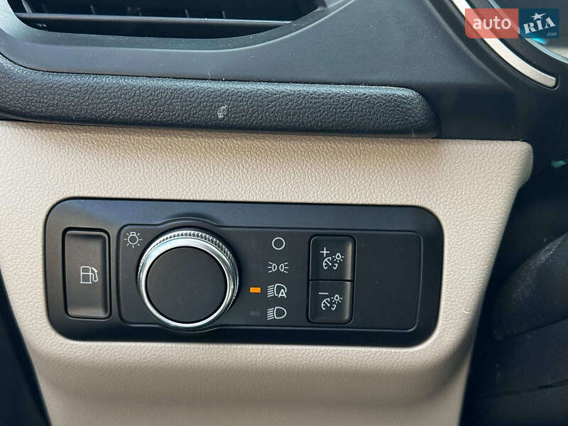 Внедорожник / Кроссовер Ford Escape 2021 в Харькове