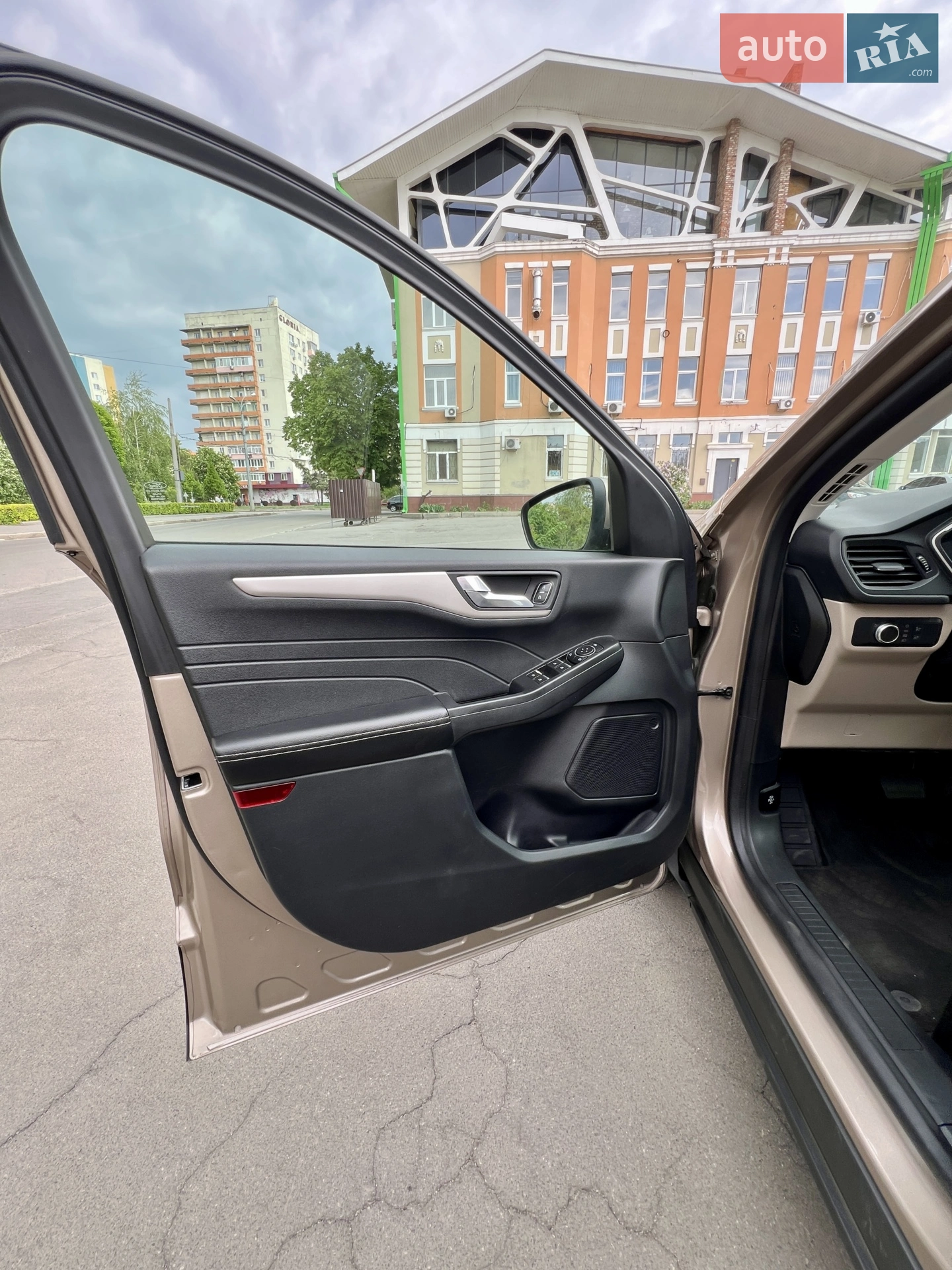 2021 Ford Escape - мініатюра 10