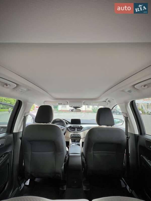 Внедорожник / Кроссовер Ford Escape 2021 в Харькове