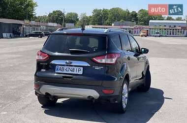 Внедорожник / Кроссовер Ford Escape 2015 в 