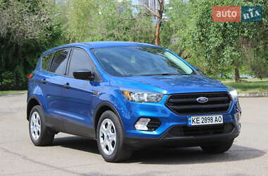 Позашляховик / Кросовер Ford Escape 2019 в 
