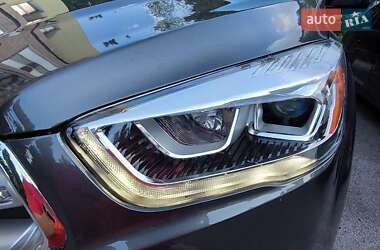 Внедорожник / Кроссовер Ford Escape 2018 в 
