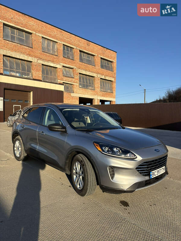 Позашляховик / Кросовер Ford Escape 2022 в Львові