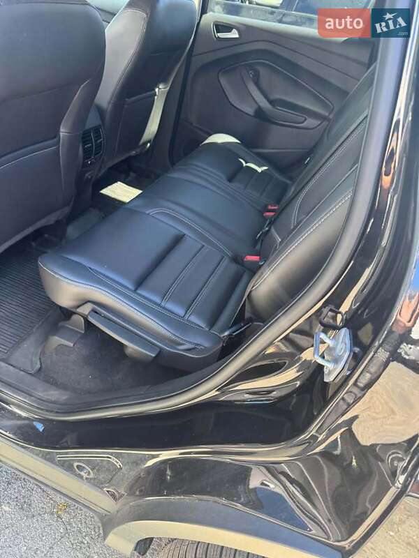 Внедорожник / Кроссовер Ford Escape 2020 в Львове