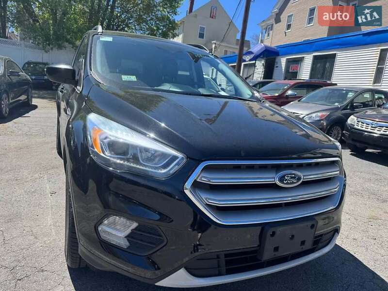 Внедорожник / Кроссовер Ford Escape 2020 в Львове