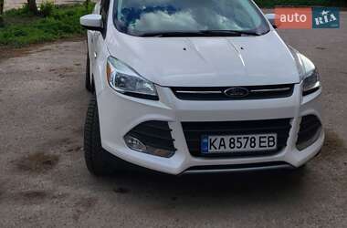 Внедорожник / Кроссовер Ford Escape 2015 в Чернигове